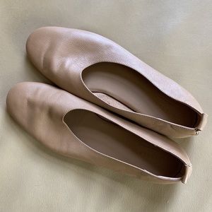 Everlane - The Italian Leather Day Glove Shoes